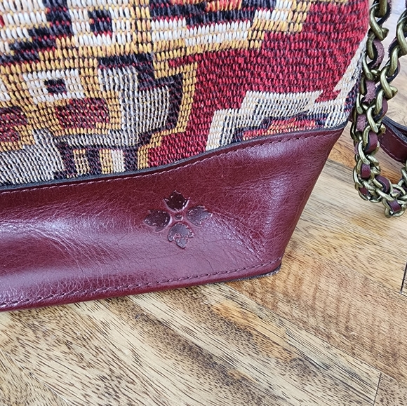 Patricia Nash Red Peruvian Tapestry Salvina Leather Shoulder purse chain bag. - Picture 4 of 5